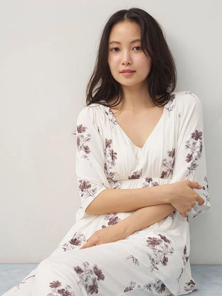 Cool Rayon Cosmos Printed Pullover With Built-in Bra