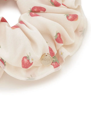 Strawberry Motif Frill Hair Scrunchies