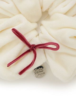 Ribbon Scrunchie
