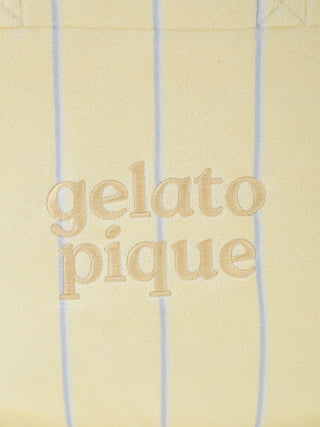 Pile Tote Bag