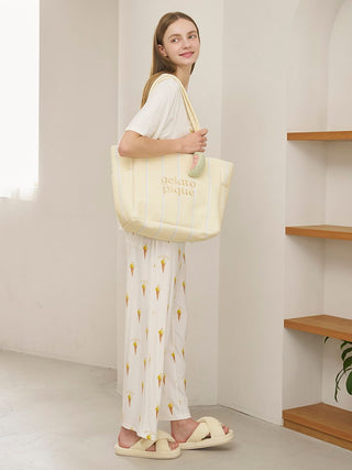 Pile Tote Bag