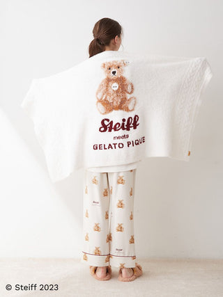 Steiff Powder Jacquard Throw Blanket in Cream, Cozy Blanket for Home Lounging | Loungewear Blanket at Gelato Pique USA