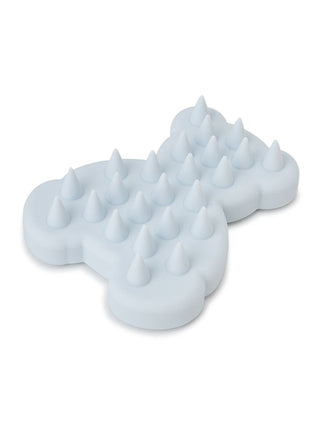 Light blue bear-shaped shampoo brush with pointed protrusions for scalp massage and dirt removal.