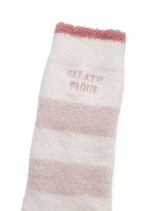 Powder Trim Border Fleece Lounge Socks in Pink, Cozy Women's Loungewear Socks at Gelato Pique USA.