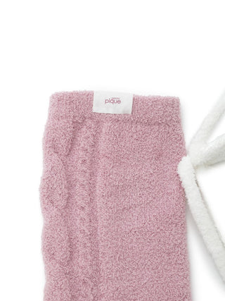 [Sweet] Aran Women's Mid-Calf Cozy Lounge Socks in Pink, Cozy Women's Loungewear Socks at Gelato Pique USA.