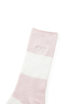 Smoothie 2 Border Fuzzy Socks in soft pink and white stripes, offering plush texture and warmth for cozy elegance.