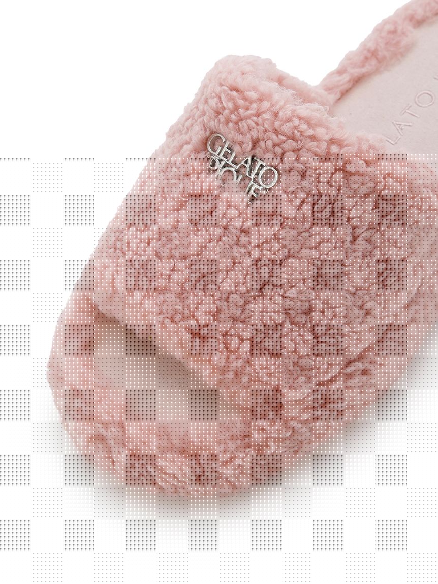 Logo Boa Fleece Room Shoes