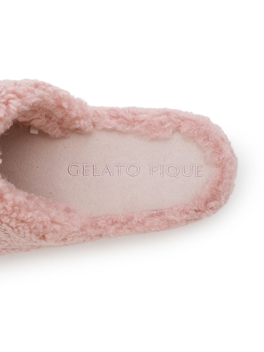 Logo Boa Fleece Room Shoes