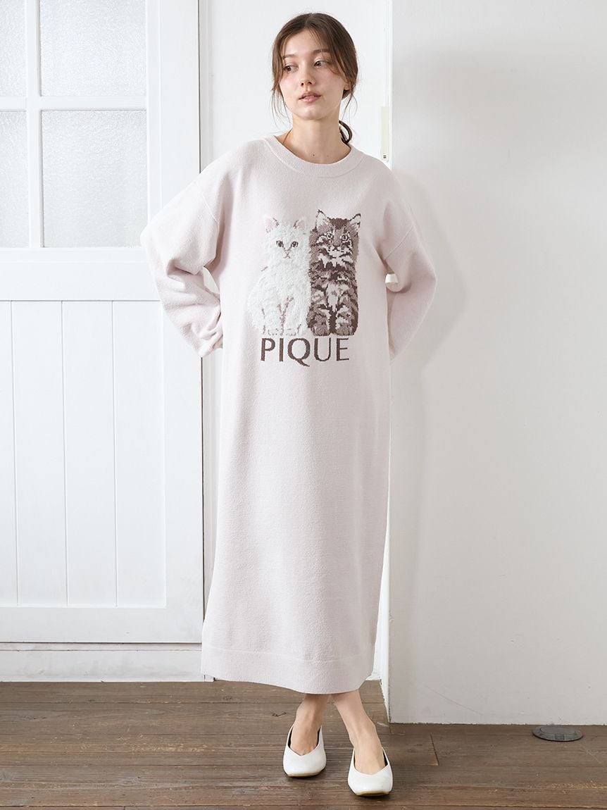 Airy Moco Twin Cats Jacquard Dress