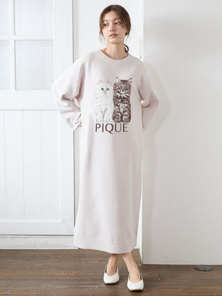 Airy Moco Twin Cats Jacquard Dress