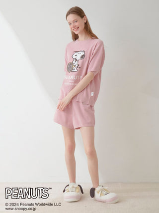 PEANUTS SNOOPY Lounge Shorts in PINK, Women's Loungewear Shorts at Gelato Pique USA.