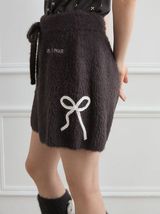 [HALLOWEEN] Ribbon Feather Shorts