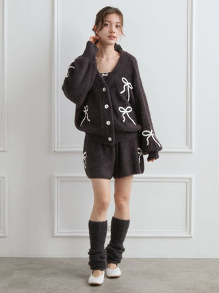 [HALLOWEEN] Ribbon Feather Shorts