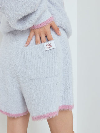 [HOLIDAY] Glittering Feather Shorts