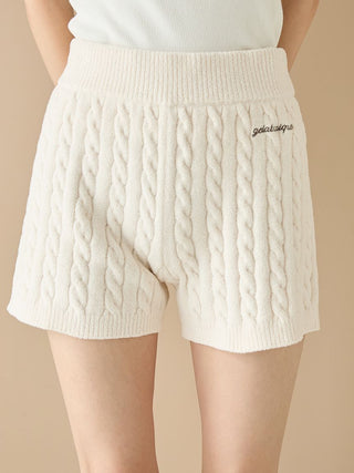 Spring Airy Moco Aran Shorts