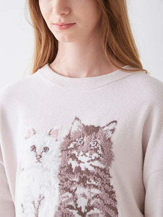 Twin Cats Jacquard Pullover