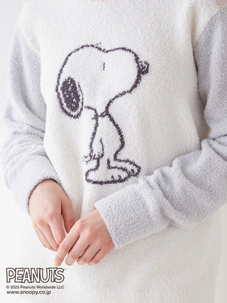  PEANUTS SNOOPY Fluffy Pullover Loungewear in Off- white, Women's pullover loungewear at Gelato Pique USA