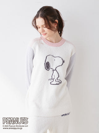  PEANUTS SNOOPY Fluffy Pullover Loungewear in Off- white, Women's pullover loungewear at Gelato Pique USA