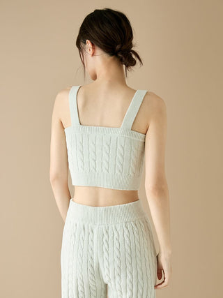 Spring Airy Moco Aran Bustier