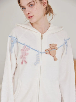 Airy Moco Laundry Animals Jacquard Hoodie