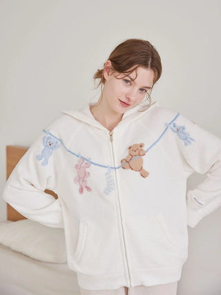 Airy Moco Laundry Animals Jacquard Hoodie
