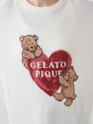 Cool Smoothie Bear Heart Jacquard Pullover