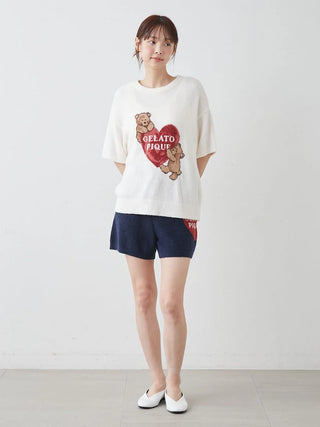 Cool Smoothie Bear Heart Jacquard Pullover