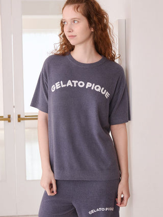 Smoothie Lite Casual Logo Jacquard Pullover & Shorts Set