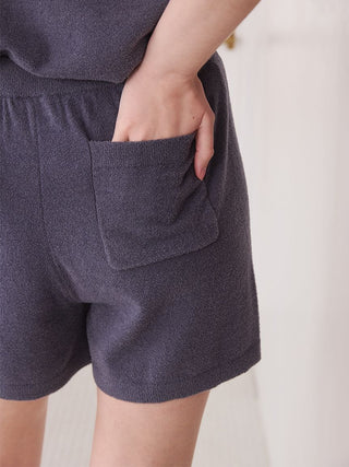 Smoothie Lite Casual Logo Jacquard Pullover & Shorts Set