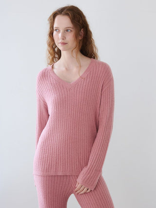 Temperature-regulating Smoothie Ribbed Pullover - view 5