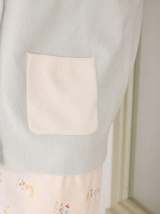 Airy Moco Painter Bear Cardigan