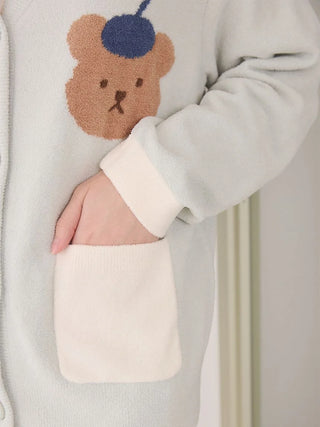 Airy Moco Painter Bear Cardigan