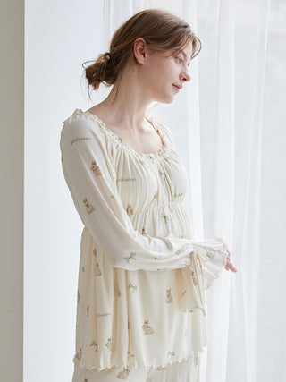 Ribbon Bunny Pullover with Built-in Cup