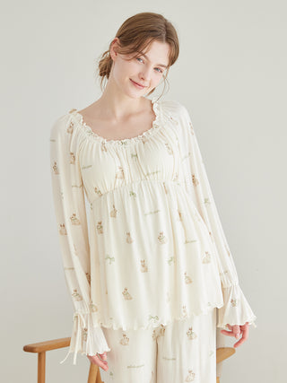 Ribbon Bunny Pullover with Built-in Cup