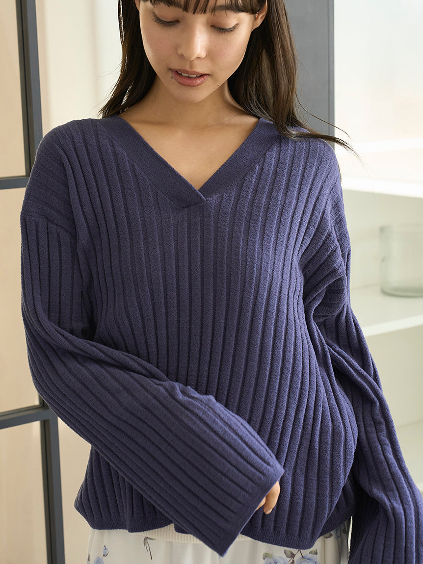 Airy Moco Ribbed V-neck Pullover