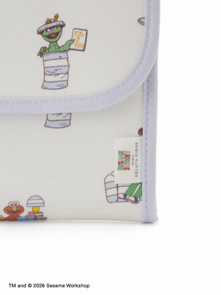 [SESAME STREET] All-over Print Pocketbook Case M