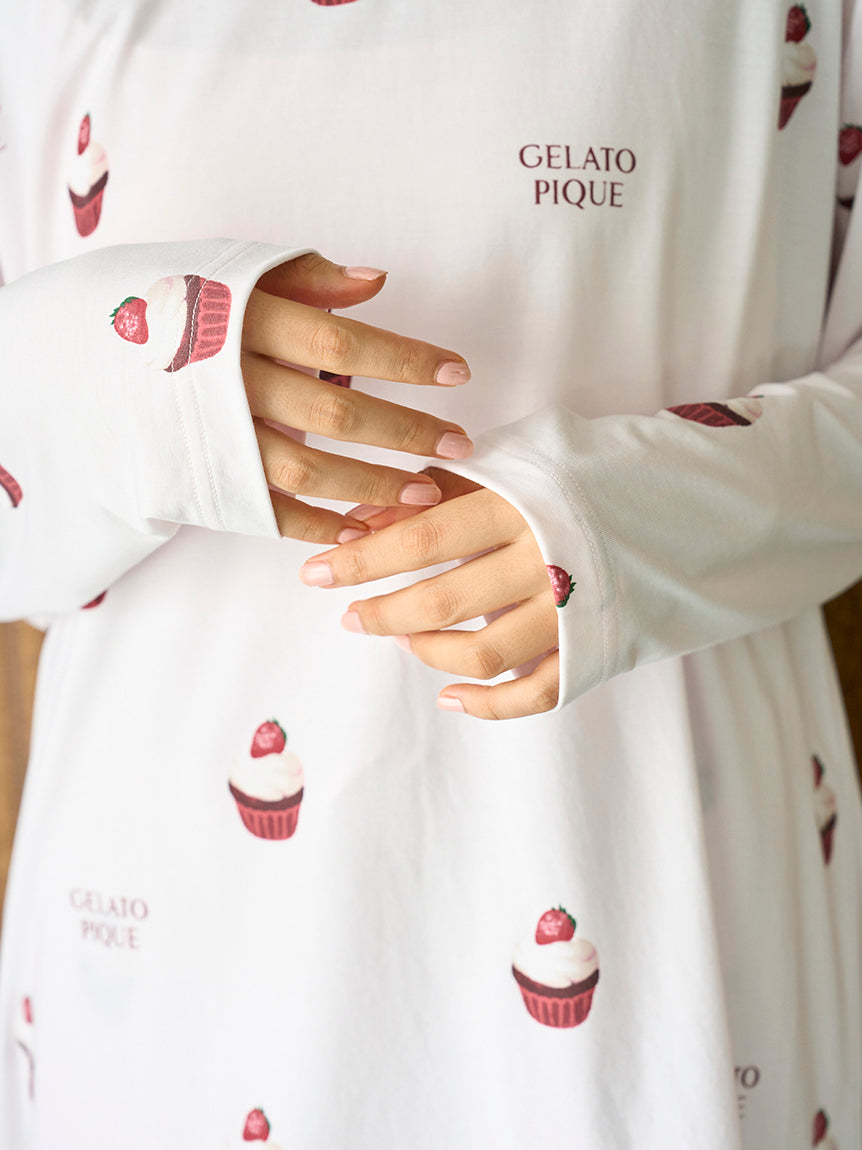 Cute Variety Motif Cut-and-sew Pullover