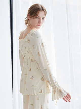 Ribbon Bunny Pullover with Built-in Cup