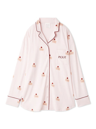 Cake motif shirt with shortcake and strawberry print, crafted from smooth rayon fabric, featuring piping details.