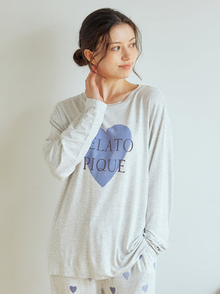 Heart Motif Long T-shirt