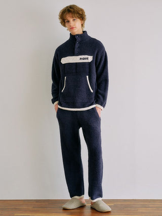 [BEGIN] Men's Powder Color-scheme Pants