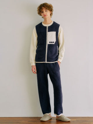 [BEGIN] Men's Powder Color-scheme Pants