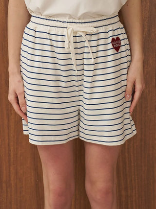 Cool-to-touch Heart Striped Shorts