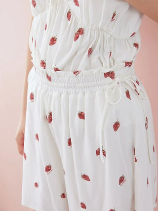 Strawberry Rayon Cut-and-sew Shorts