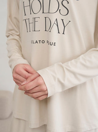 Cool Rayon Logo Printed Long Sleeved T-shirt