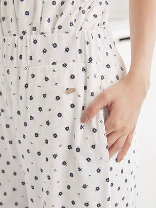 Ditsy Floral Pants - view 9