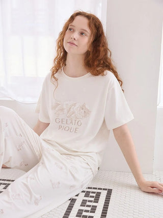 Bath Time Cat T-shirt