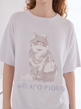 Bath Time Cat Jacquard Pullover