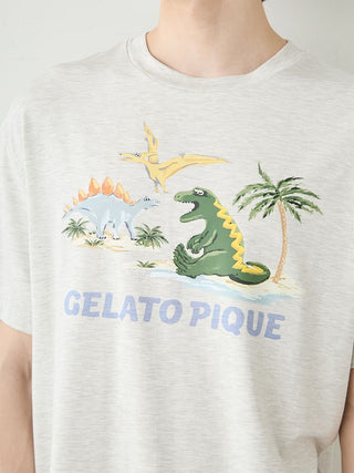 Men's Cool-to-touch Sleeping Dinosaur One Point Printed T-shirt