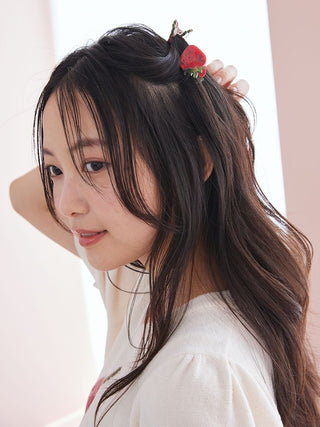 Strawberry Mini Hair Clips Set
